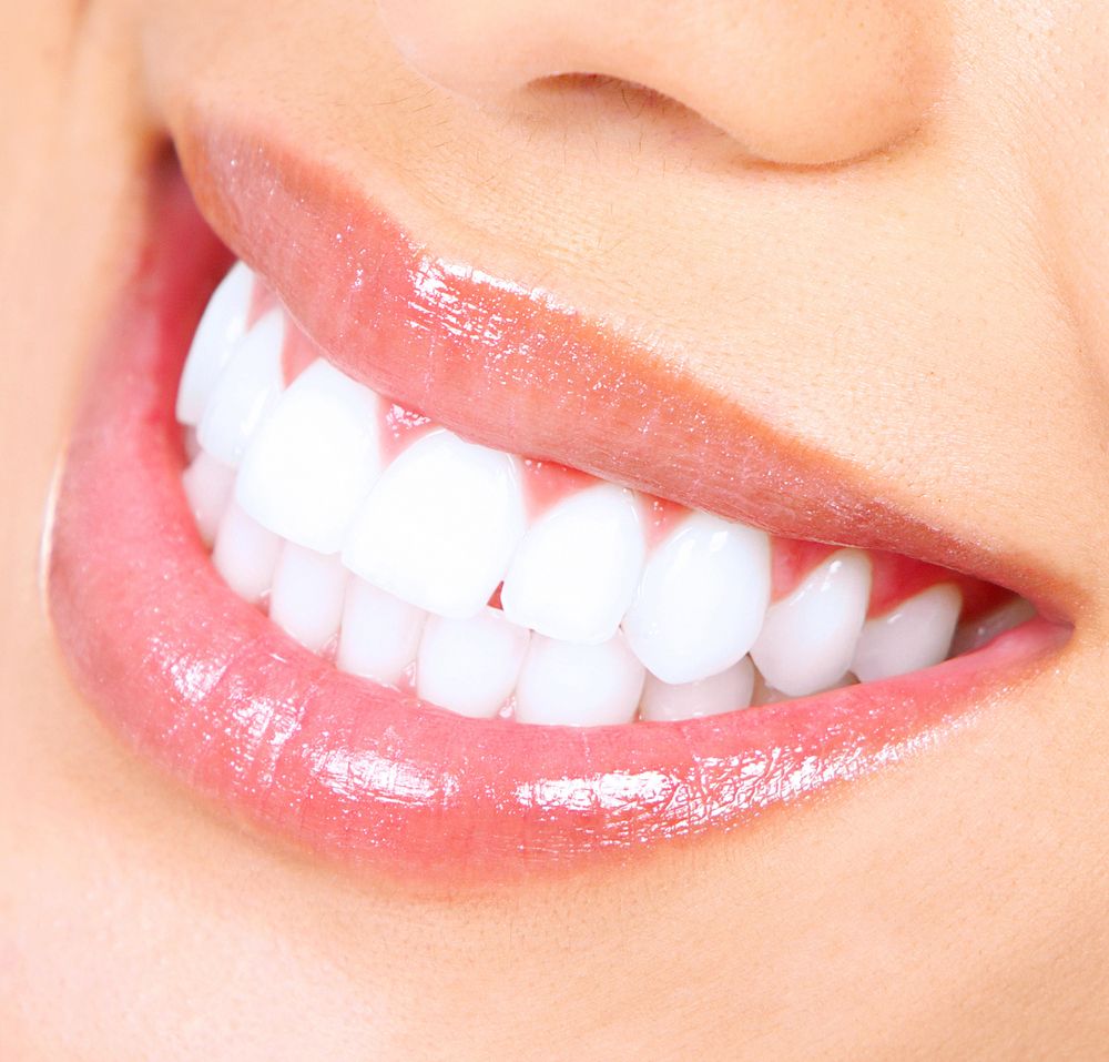 Straightening Your Smile: The Advantages of Invisalign in Sheffield